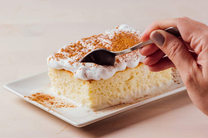 Disfruta del Éxtasis Dulce con la Torta Tonerin Chilena: Un Placer que Debes Probar